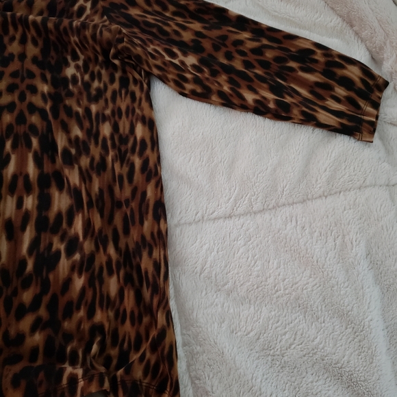 Jones New York 1X Animal Print top - Picture 2 of 5